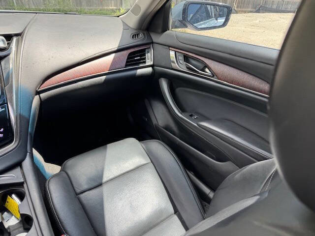 Used 2017 Cadillac CTS Luxury RWD image 24