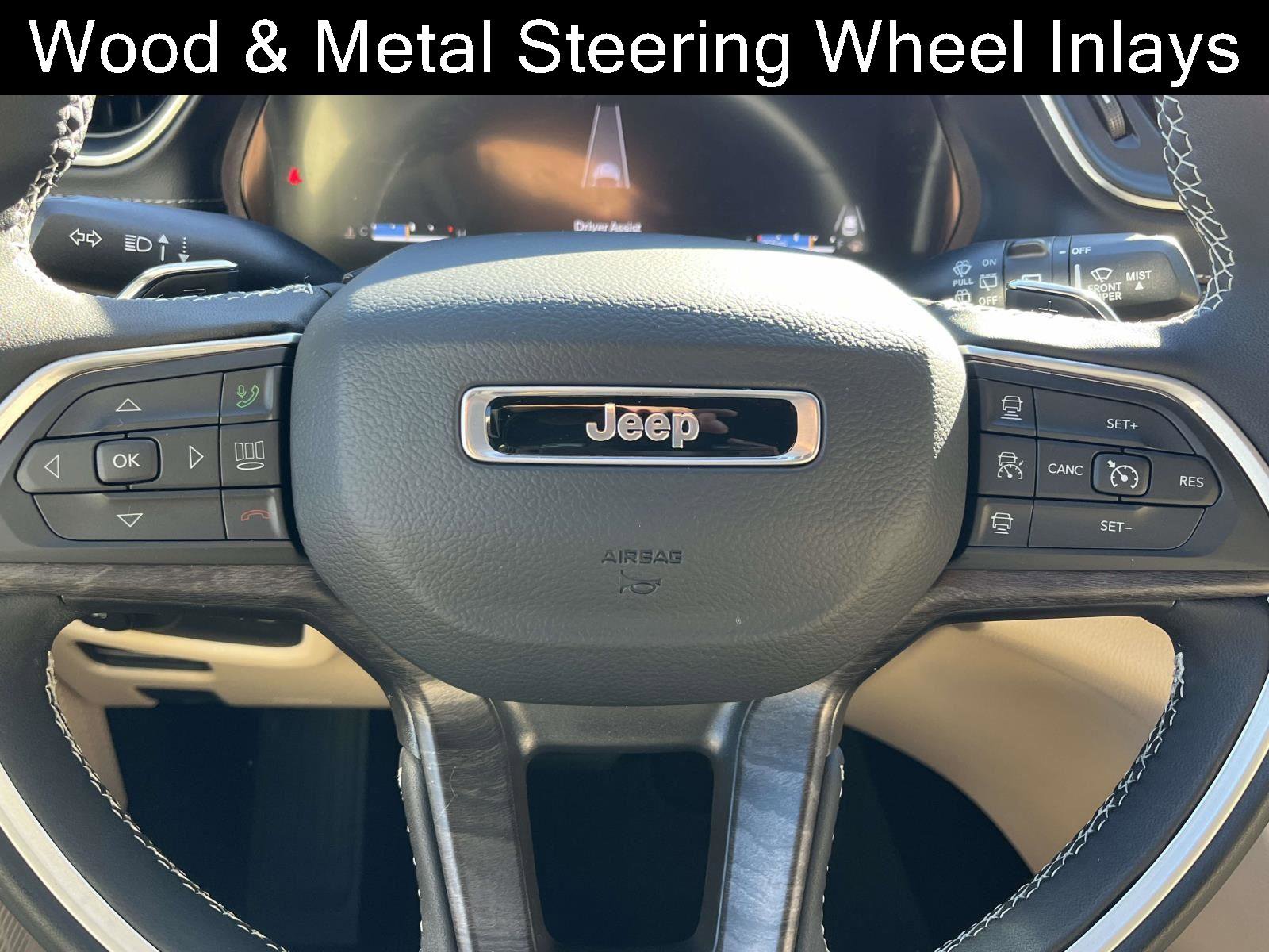 Used 2025 Jeep Grand Cherokee Limited image 18