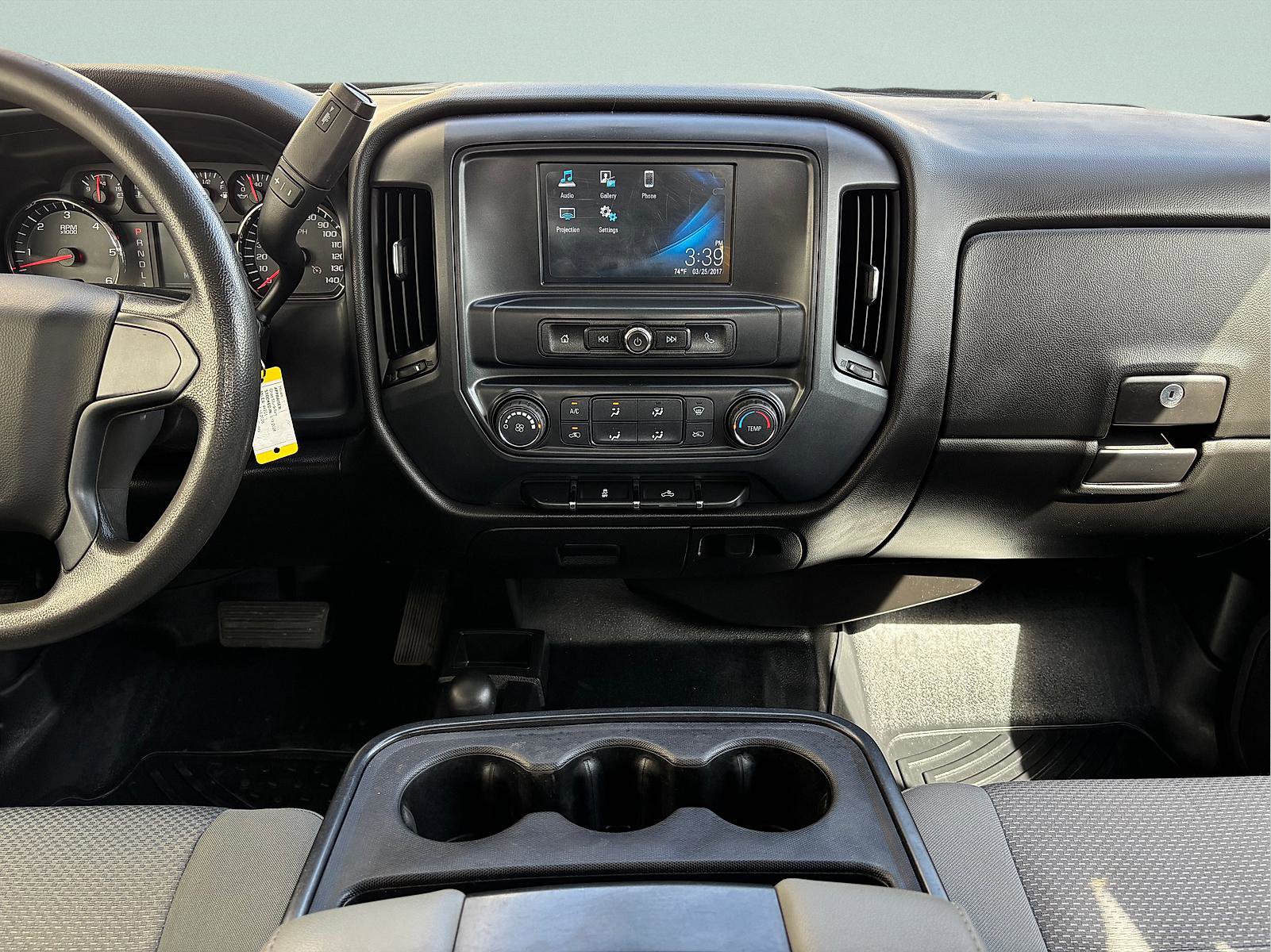 Used 2017 Chevrolet Silverado 2500 W/T AWD/4WD image 28