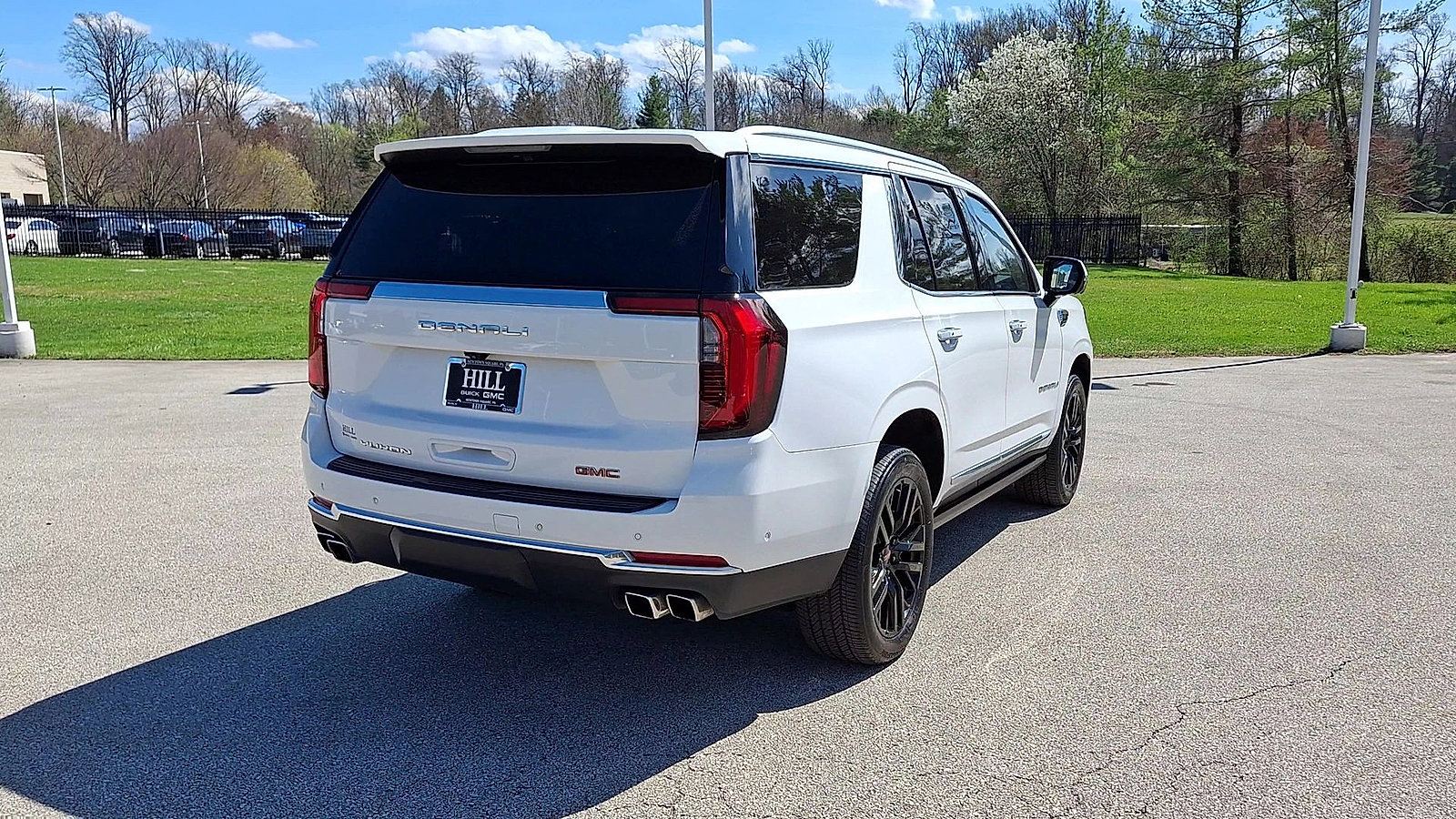 Certified 2025 GMC Yukon Denali w/ Sun & Power Step Package image 8