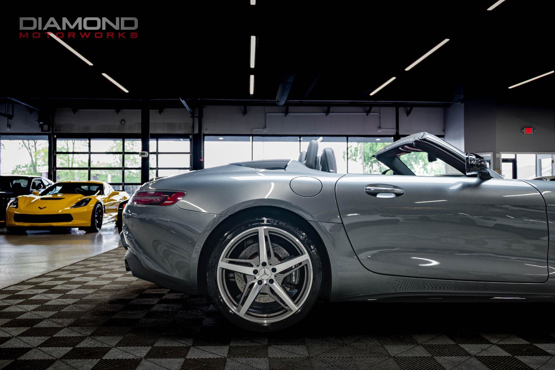 Used 2020 Mercedes-Benz AMG GT Roadster image 25