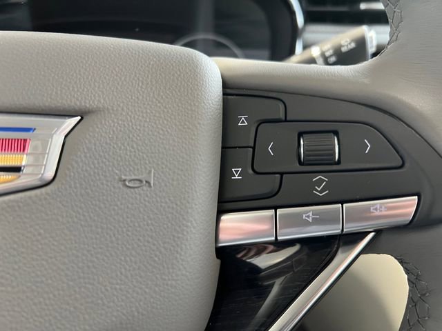 Certified 2025 Cadillac XT6 Premium Luxury AWD/4WD image 20