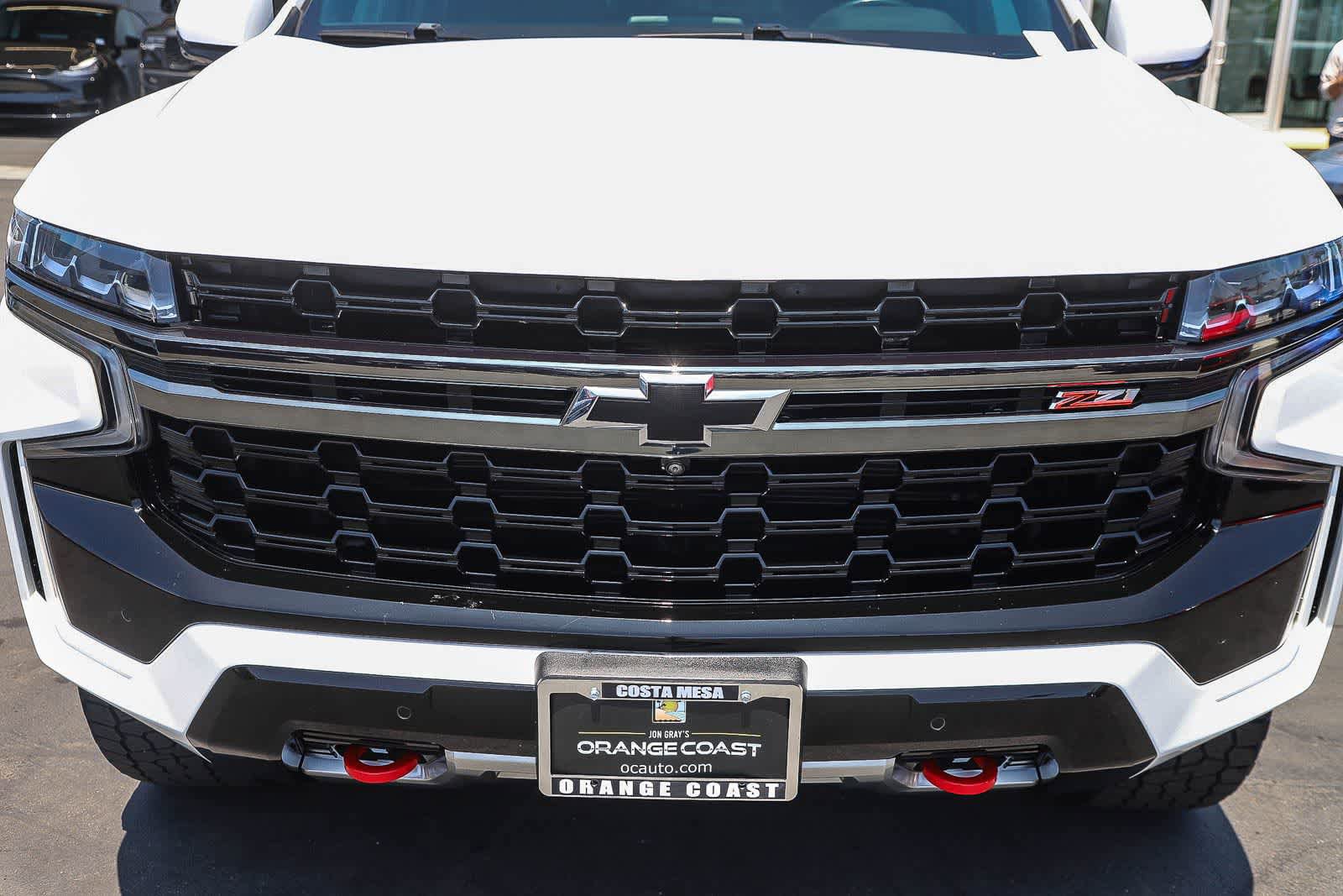 Used 2022 Chevrolet Tahoe Z71 w/ Z71 Off-Road Package AWD/4WD image 9