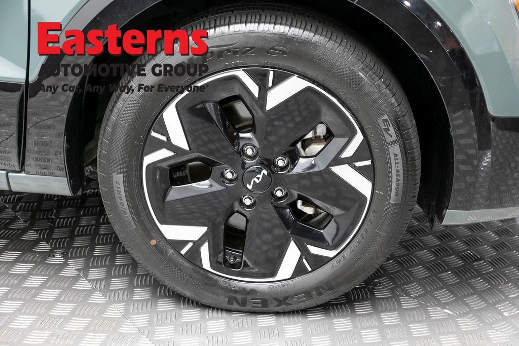 Used 2023 Kia Niro Wind w/ Wind Preserve Package FWD image 31