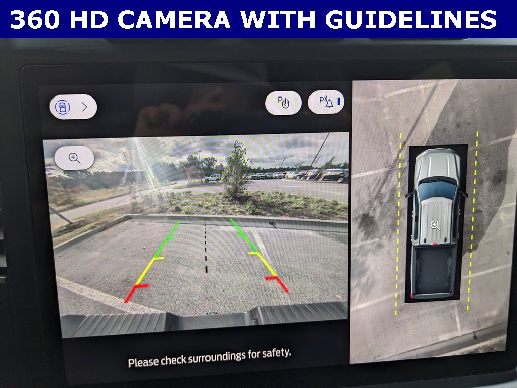 Used 2023 Ford F250 Lariat w/ Chrome Package image 3