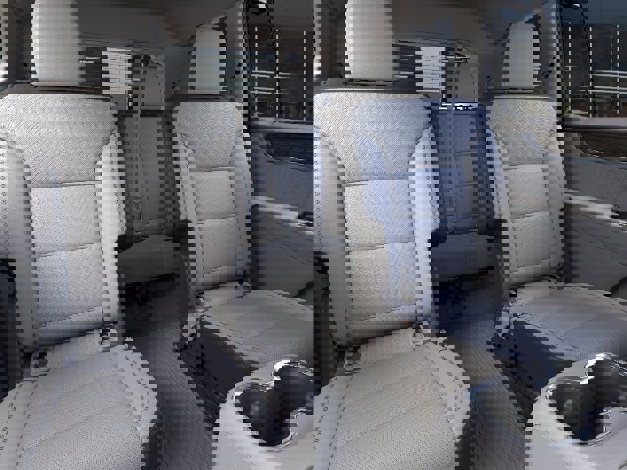 New 2026 GMC Acadia Denali w/ Super Cruise Package image 17