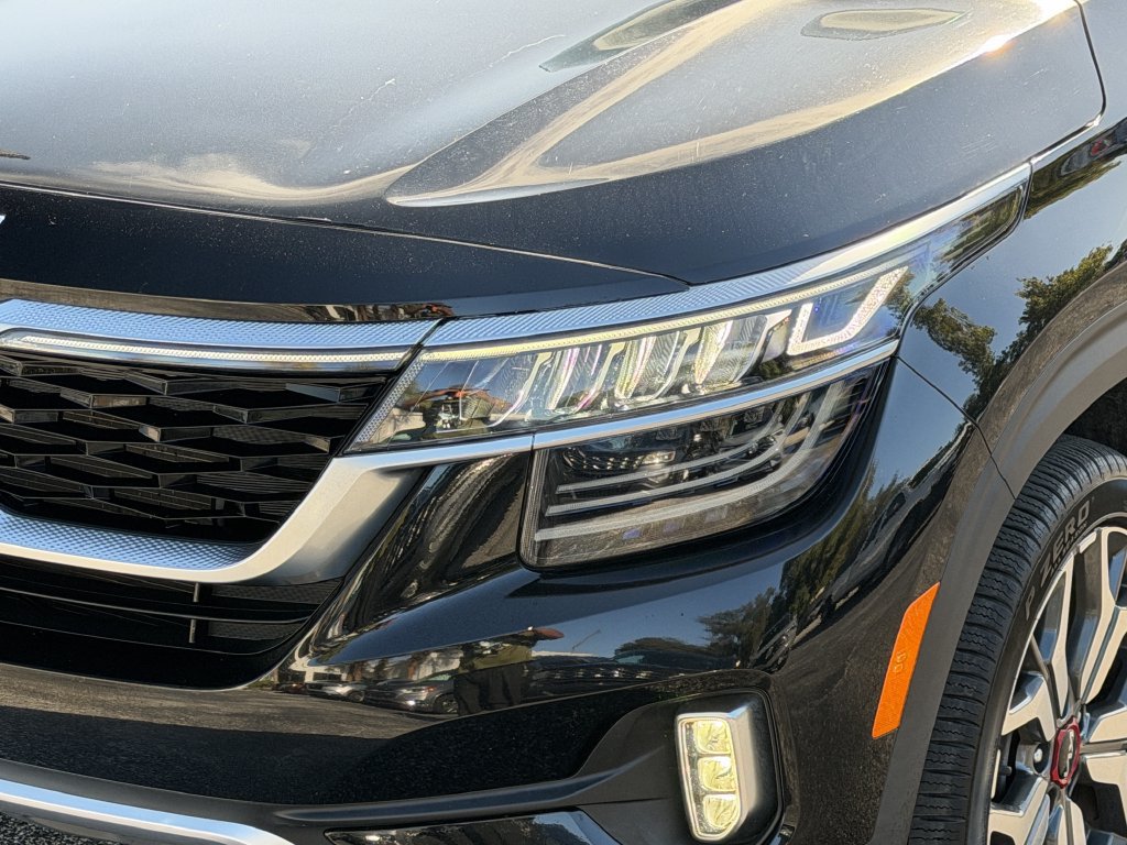 Certified 2023 Kia Seltos SX AWD/4WD image 9