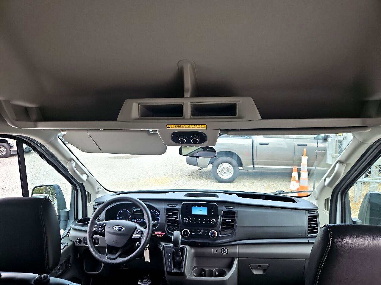 Used 2020 Ford Transit 350 XL image 37