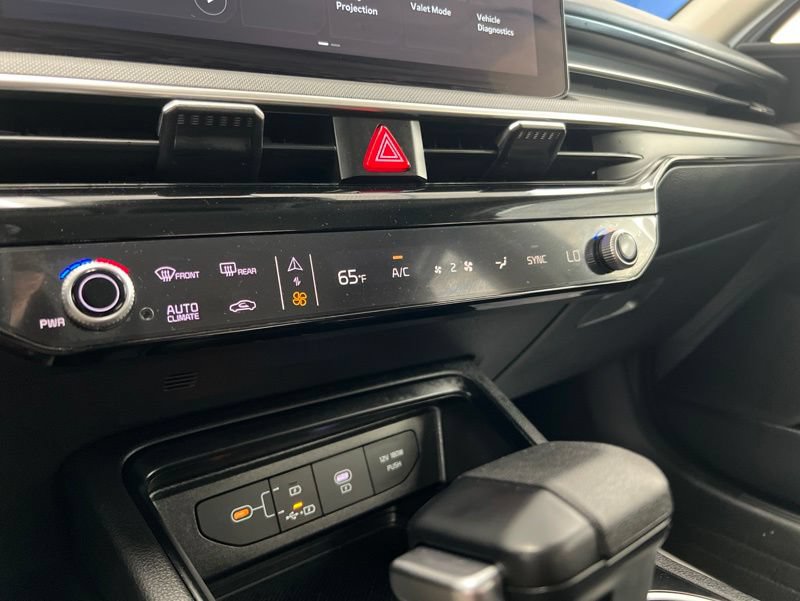 New 2026 Kia K5 LXS FWD image 28