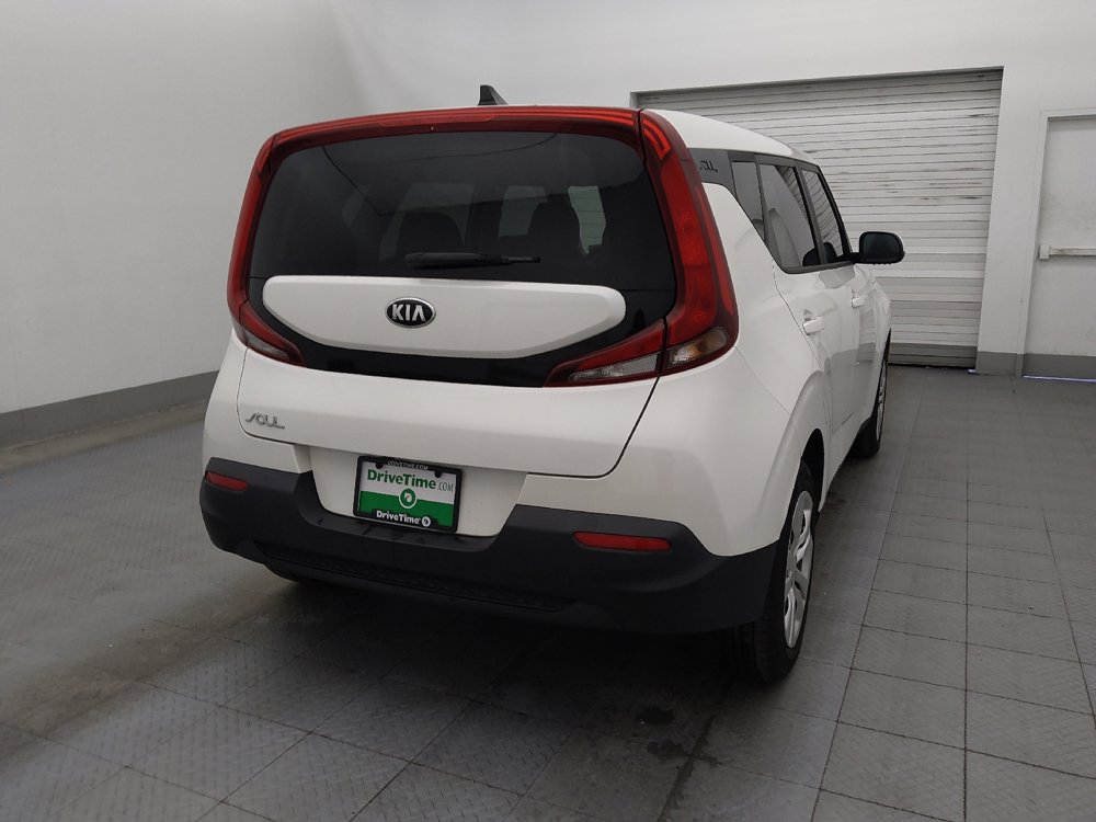 Used 2021 Kia Soul LX image 7