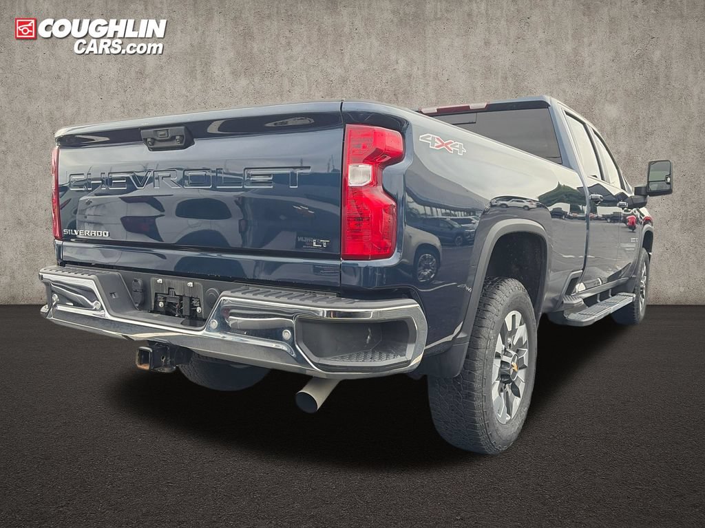 Used 2022 Chevrolet Silverado 3500 LT w/ All Star Edition AWD/4WD image 8