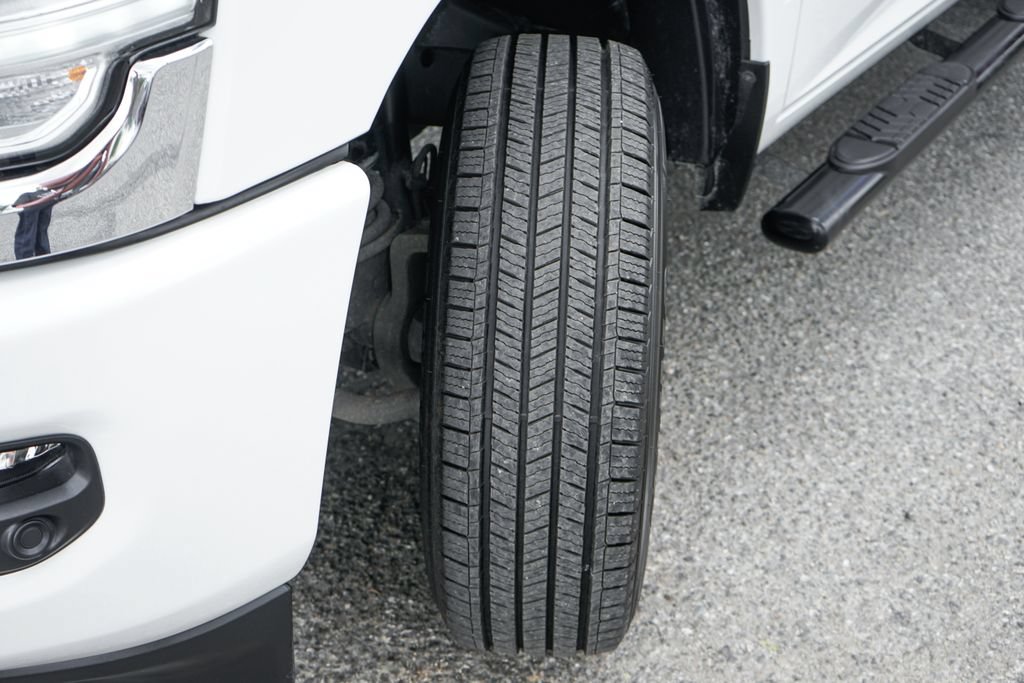 Used 2023 RAM 2500 Laramie AWD/4WD image 46