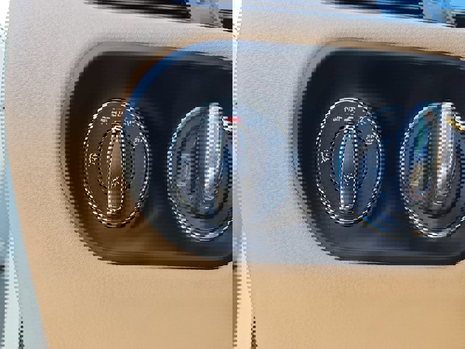 Used 2021 Porsche Macan image 27