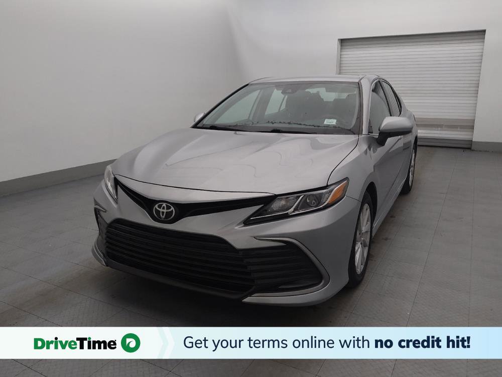 Used 2021 Toyota Camry LE FWD image 1