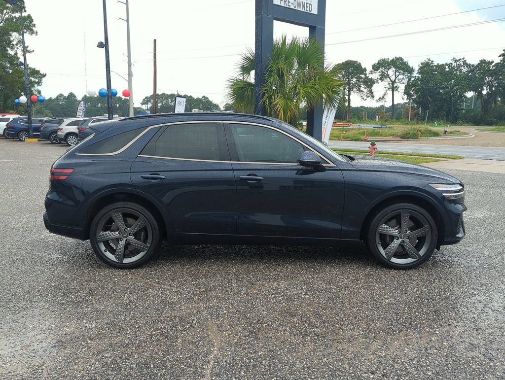 Used 2023 Genesis GV70 3.5T Sport w/ Sport Prestige Package AWD/4WD image 8