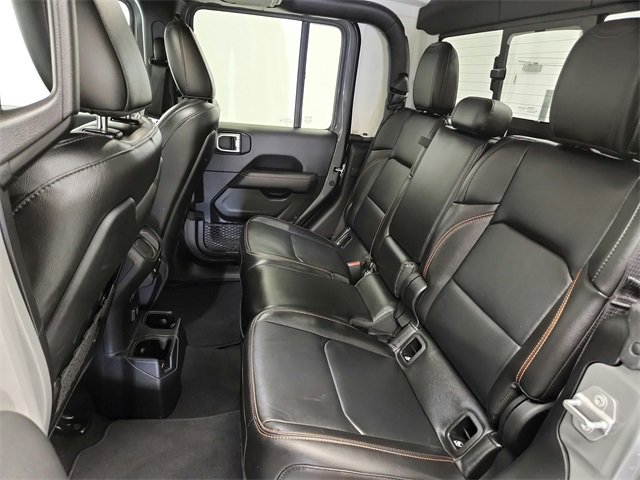 Used 2021 Jeep Gladiator Mojave w/ Cold Weather Group image 27