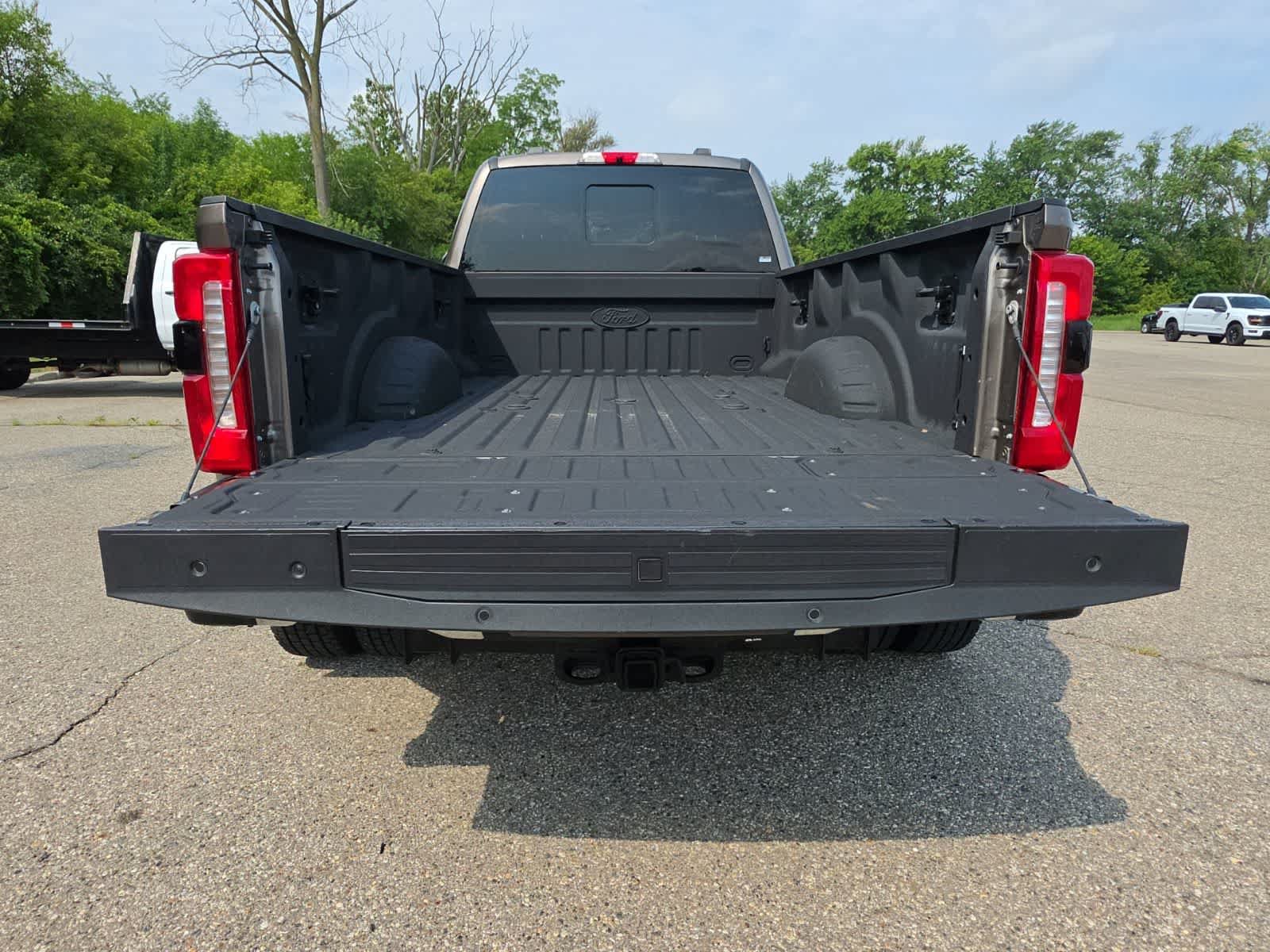 Used 2023 Ford F450 King Ranch w/ Chrome Package AWD/4WD image 12
