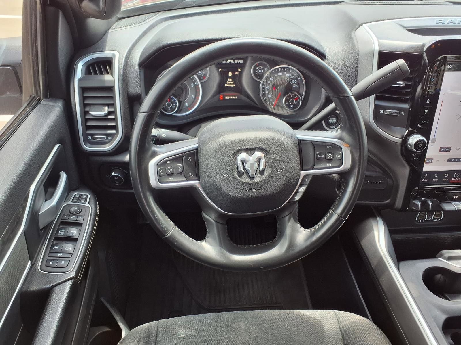 Used 2024 RAM 3500 Big Horn w/ Night Edition AWD/4WD image 16