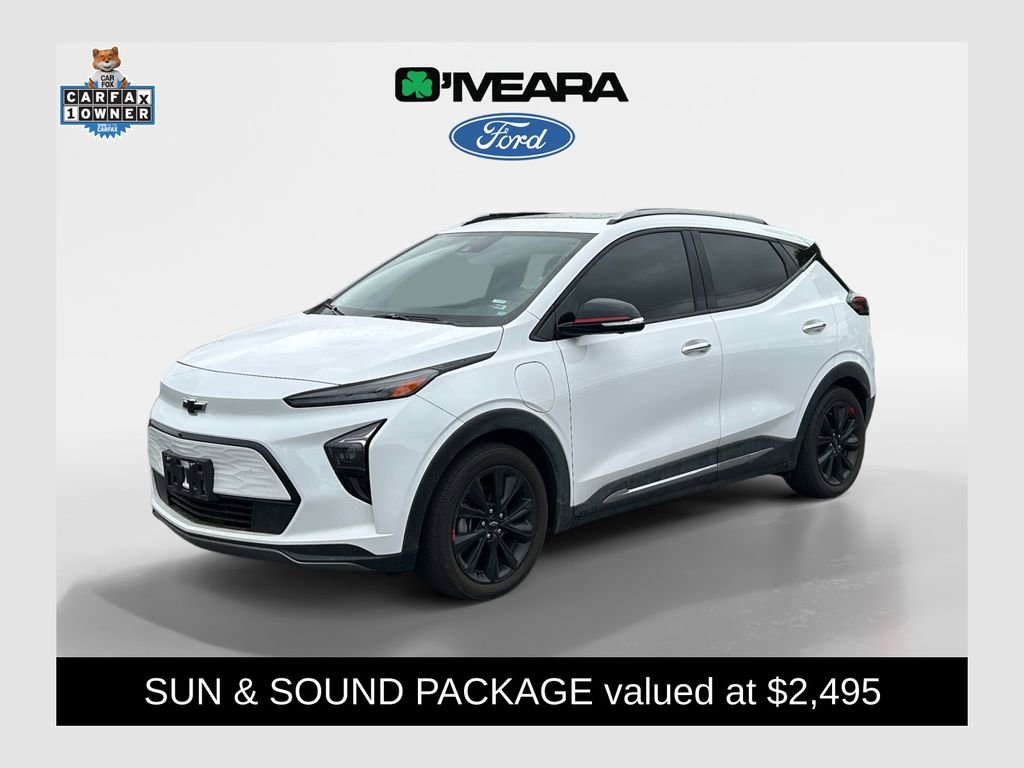 Used 2023 Chevrolet Bolt EUV Premier w/ Sun & Sound Package FWD image 1