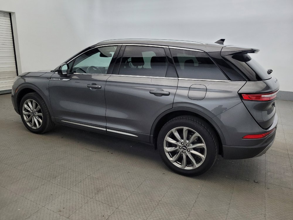 Used 2021 Lincoln Corsair AWD w/ Premium Package image 3