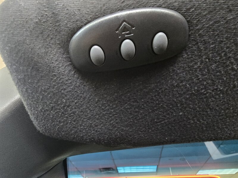 Used 2008 Toyota Solara SE FWD image 22