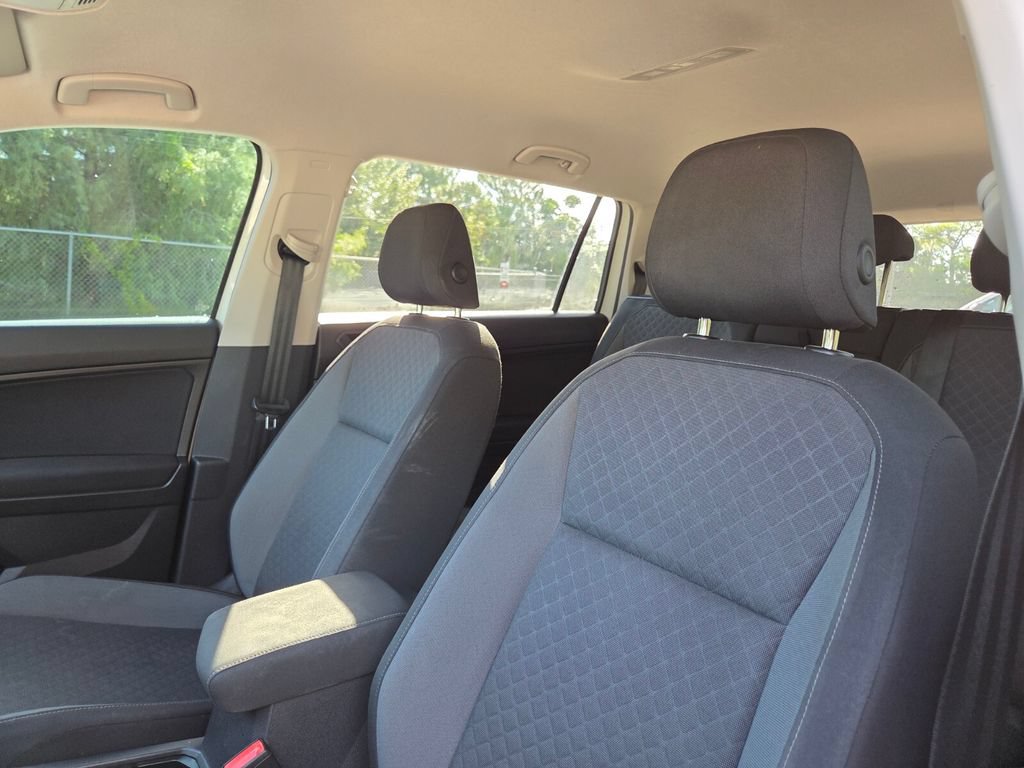 Used 2020 Volkswagen Tiguan S FWD image 24