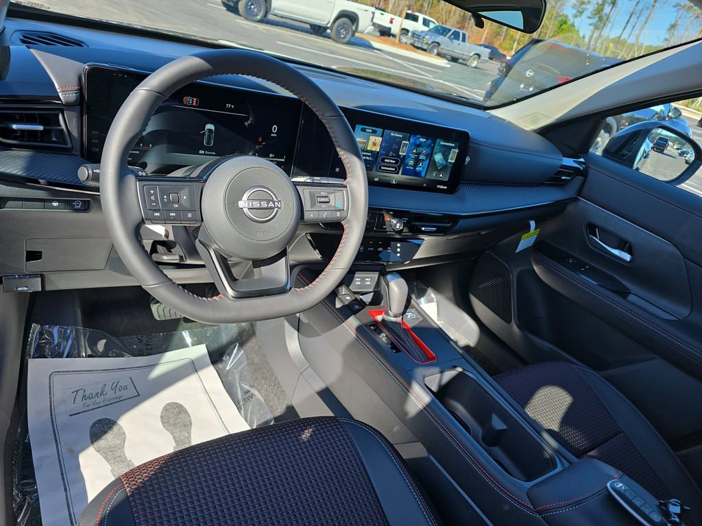 New 2026 Nissan Kicks SR FWD image 20