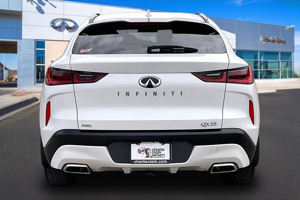 Used 2025 INFINITI QX55 Essential AWD/4WD image 4