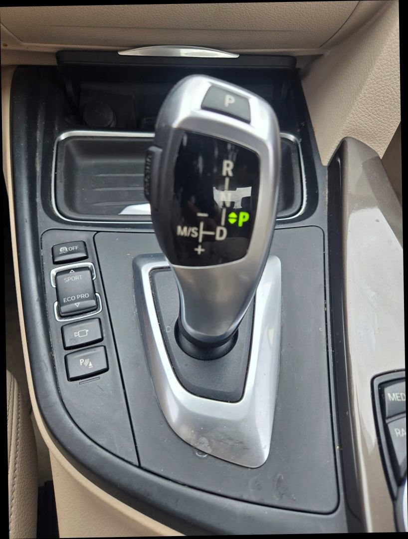 Used 2013 BMW 328i Sedan image 23