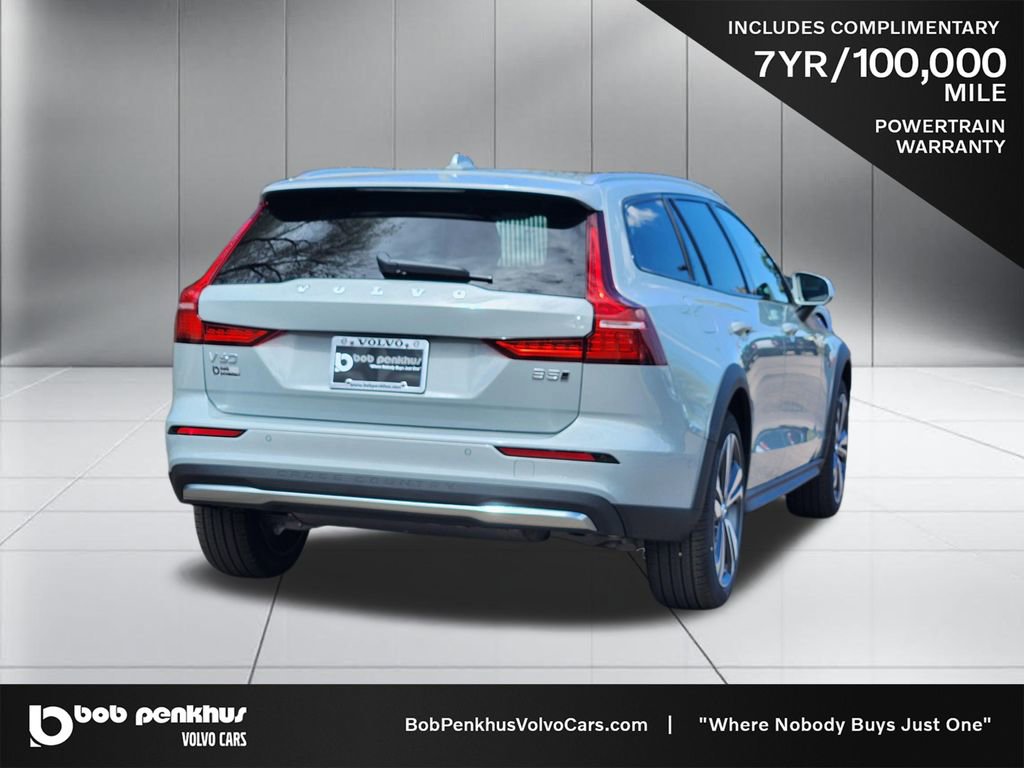 New 2026 Volvo V60 B5 Cross Country Plus w/ Climate Package image 25