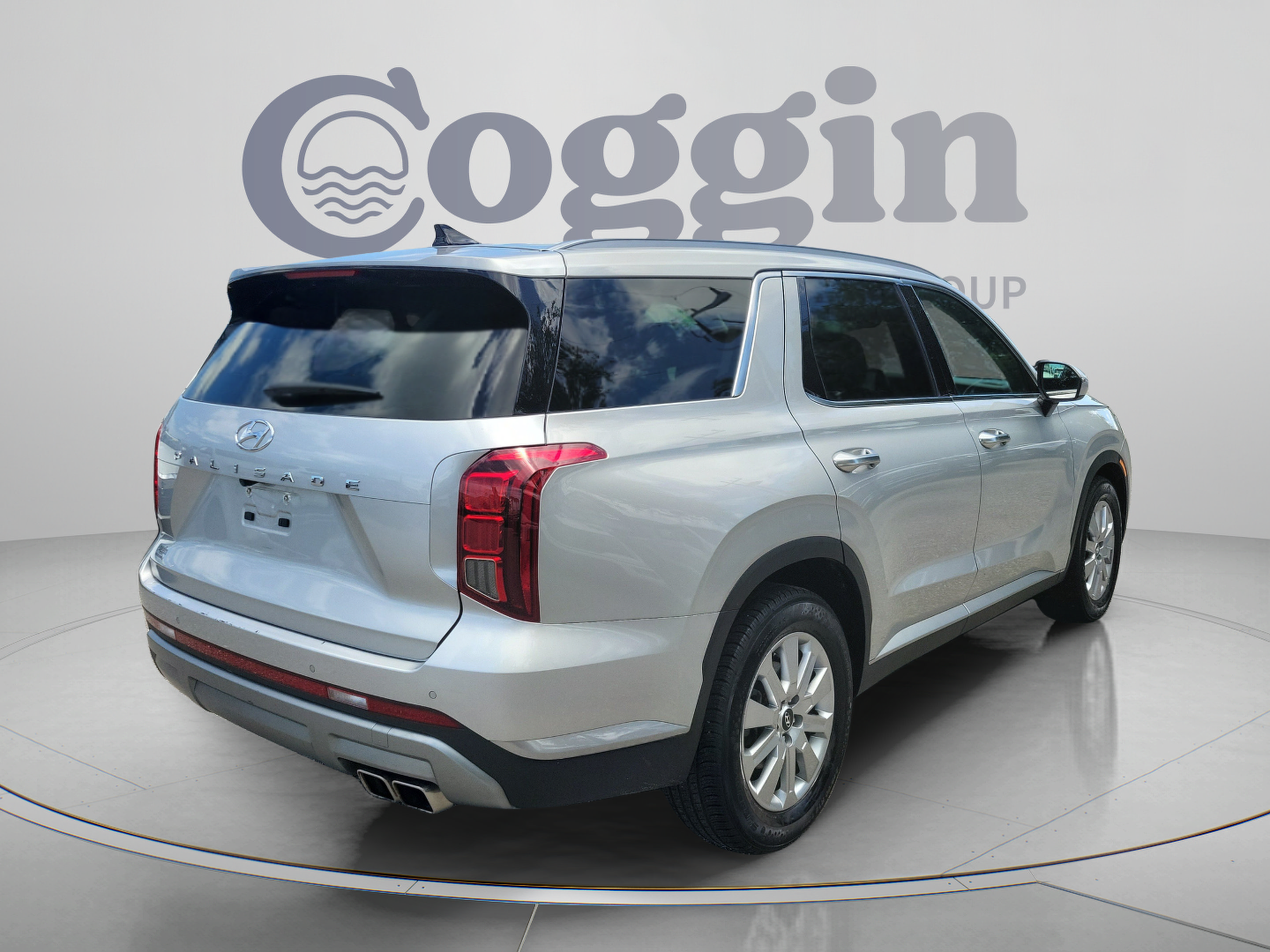 Used 2024 Hyundai Palisade SEL FWD image 3