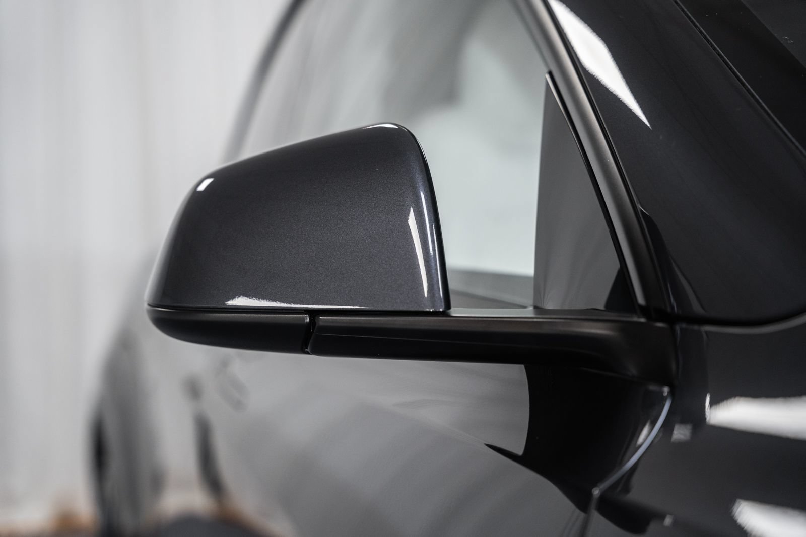Used 2024 Tesla Model Y Performance AWD/4WD image 17