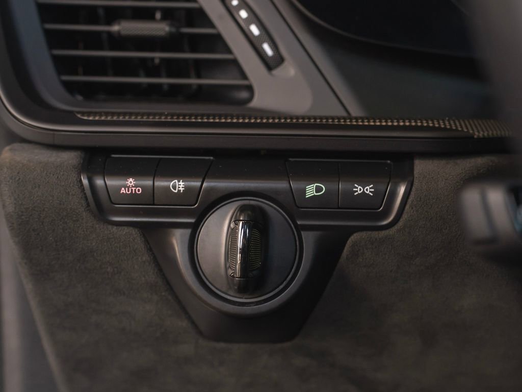 Certified 2024 Porsche 911 Carrera GTS image 21