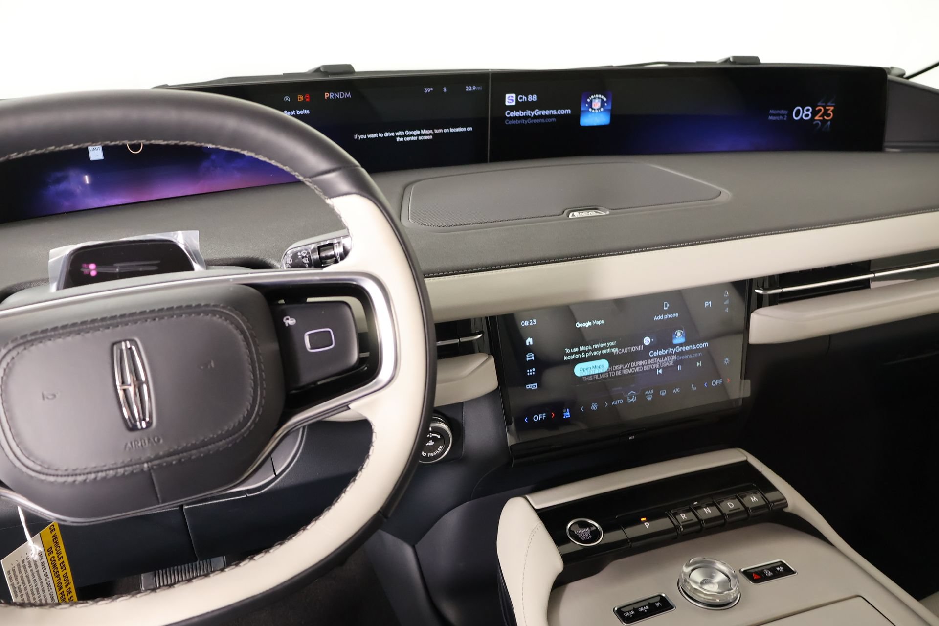New 2026 Lincoln Navigator Premiere AWD/4WD image 5