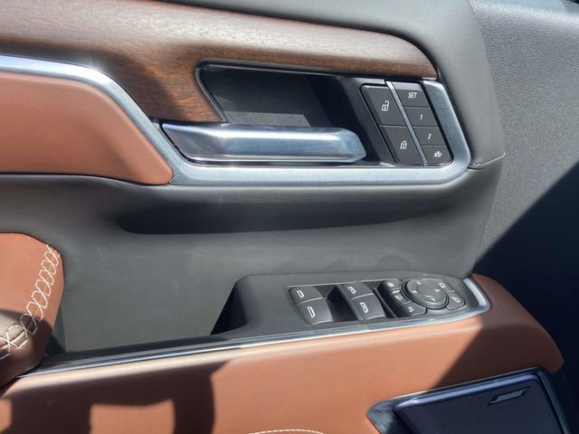 New 2026 GMC Sierra 2500 Denali Ultimate image 14