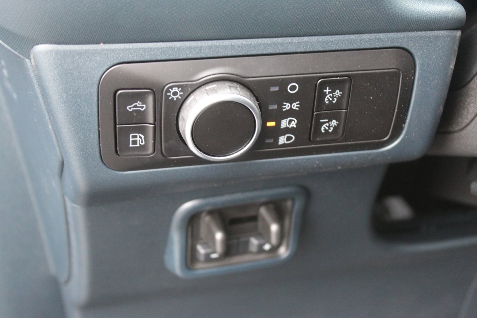 New 2026 Ford Maverick XLT w/ Equipment Group 301A image 25