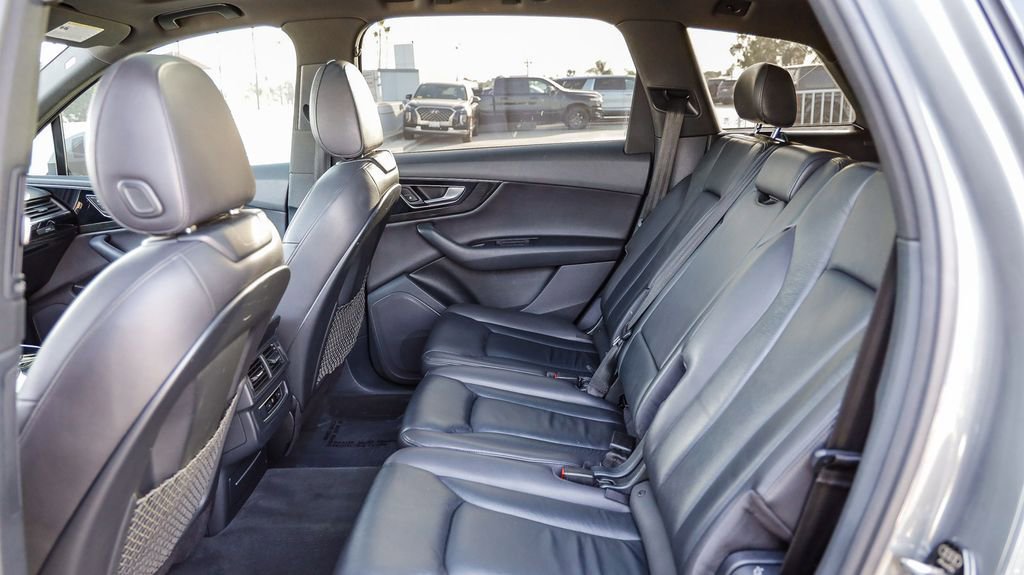 Used 2017 Audi Q7 3.0T Premium Plus image 23