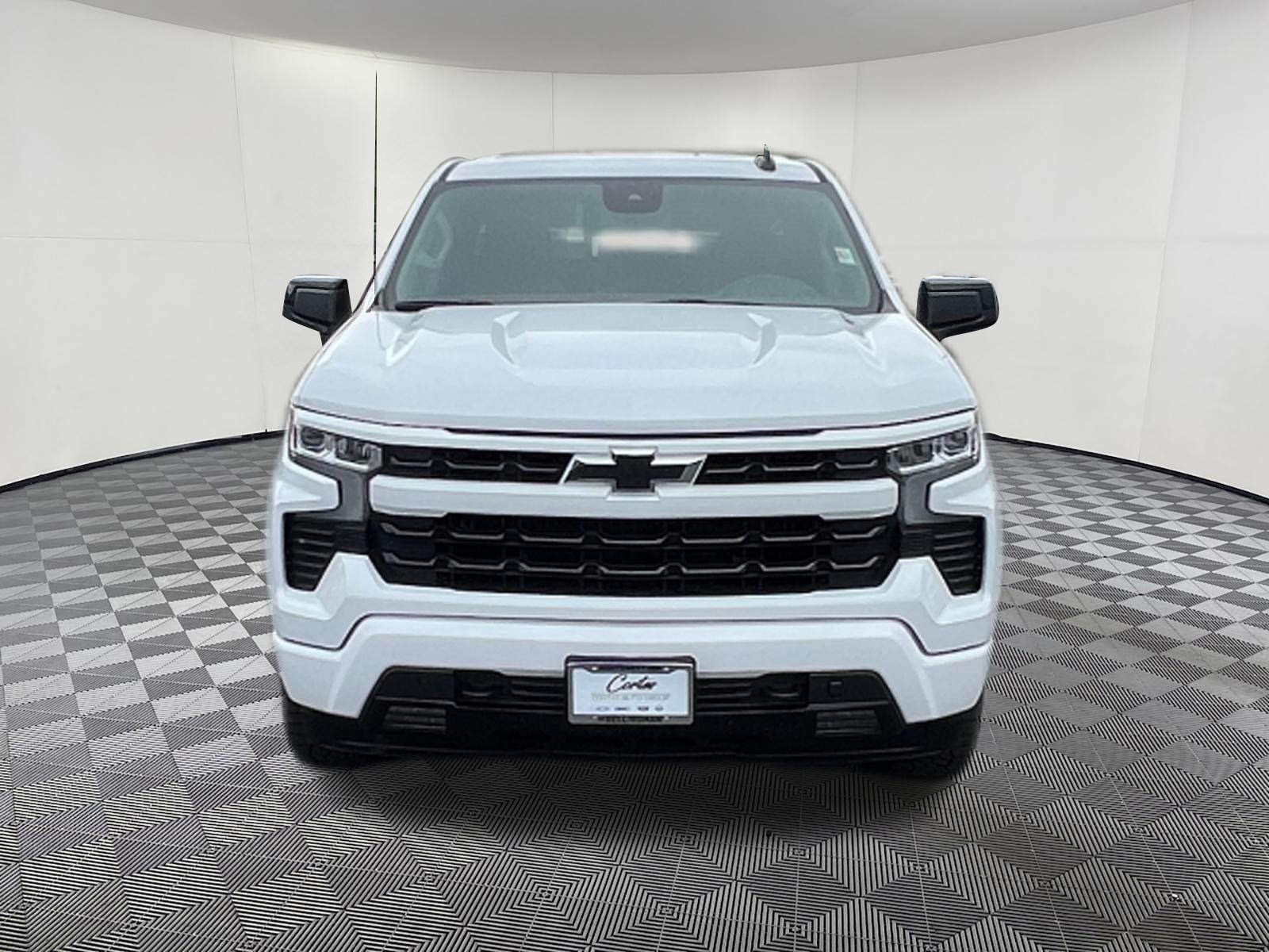 Used 2024 Chevrolet Silverado 1500 RST AWD/4WD image 2