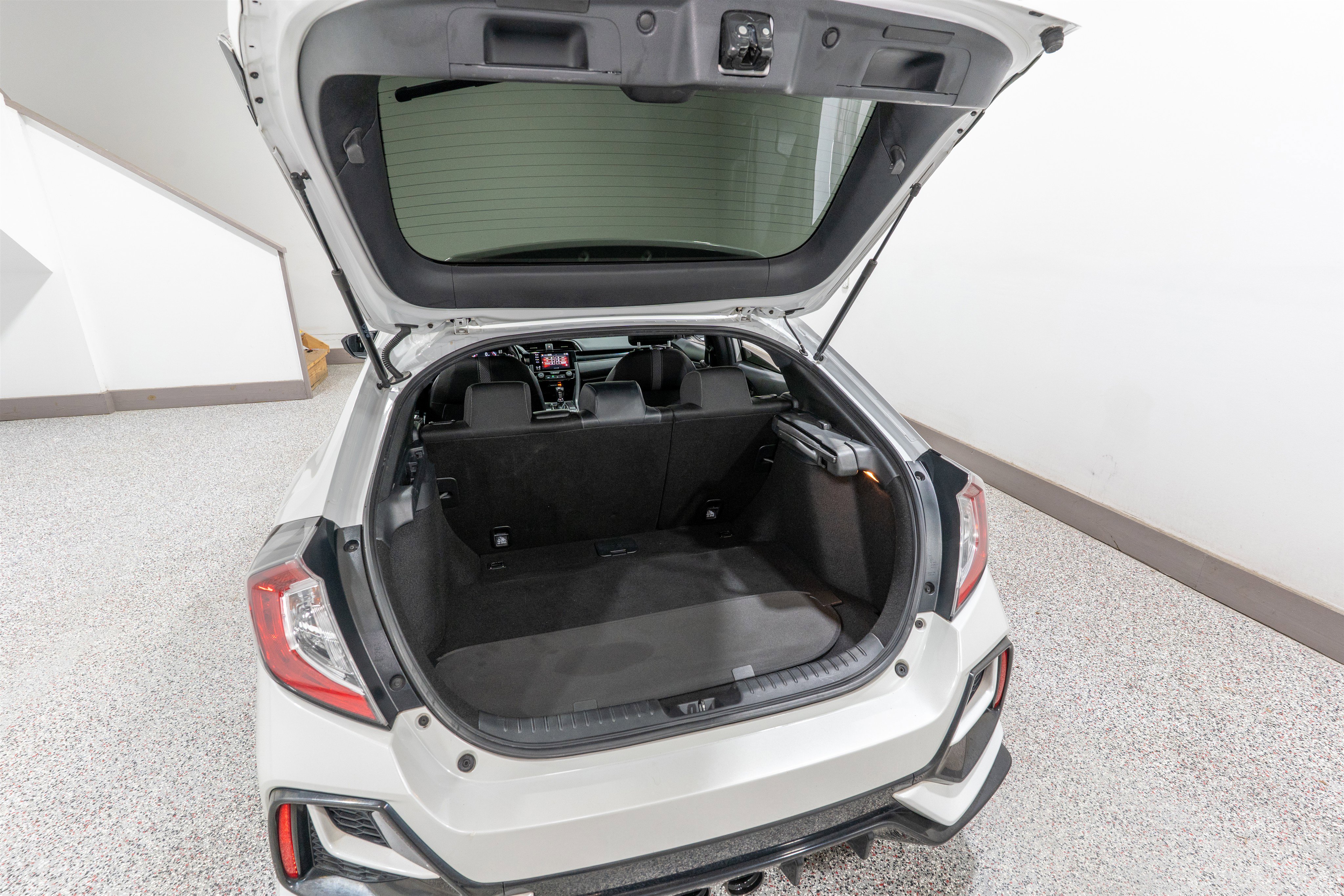 Used 2021 Honda Civic Sport image 28