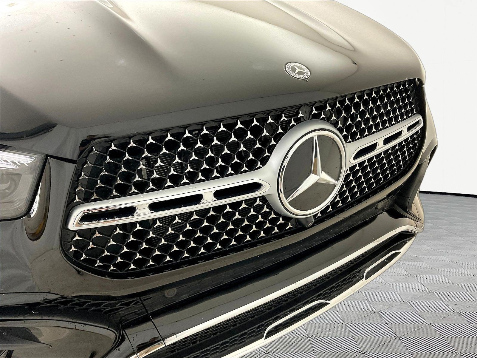 Certified 2025 Mercedes-Benz GLE 450 4MATIC image 33