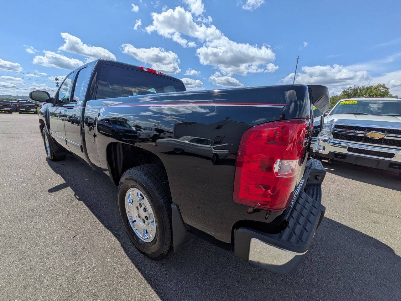 Used 2012 Chevrolet Silverado 1500 LT w/ All-Star Edition AWD/4WD image 4