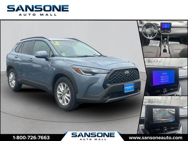 Certified 2023 Toyota Corolla Cross LE image 1