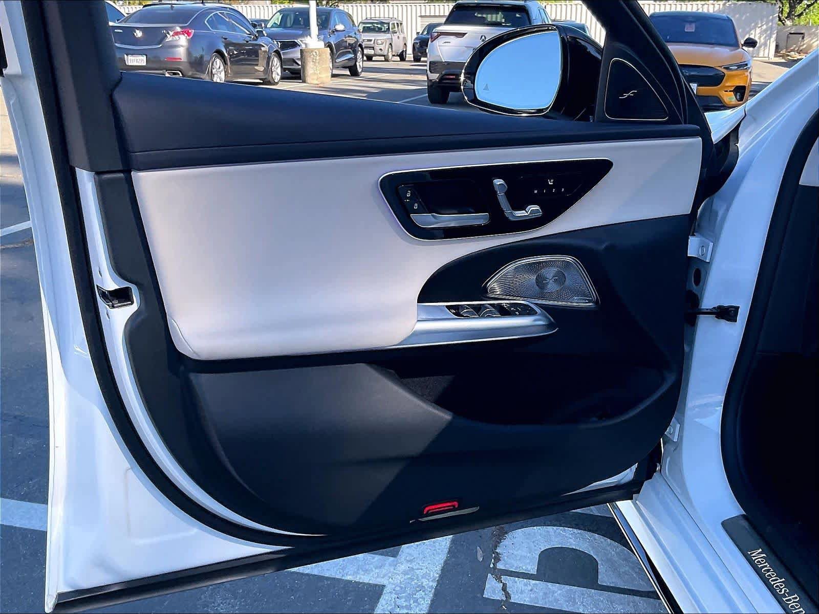 Used 2024 Mercedes-Benz E 450 4MATIC Sedan image 23
