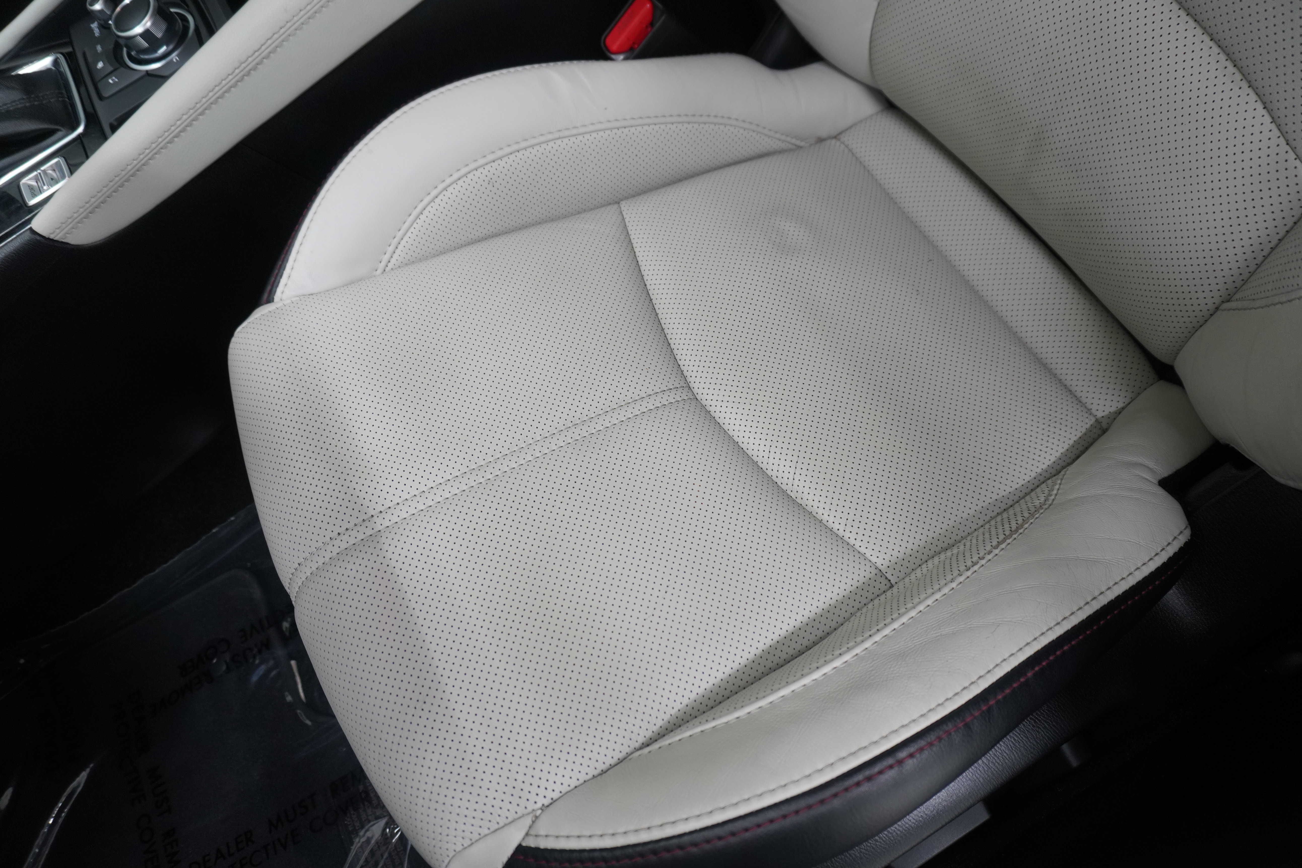 Used 2018 MAZDA MAZDA3 Grand Touring FWD image 11