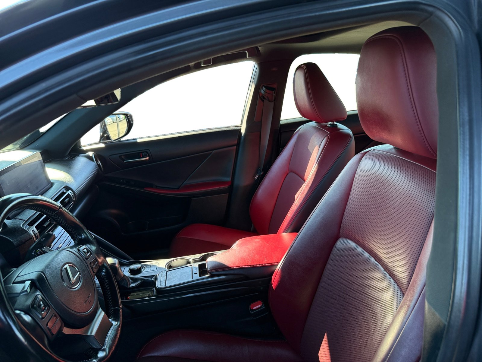 Used 2021 Lexus IS 300 w/ Comfort Package image 10