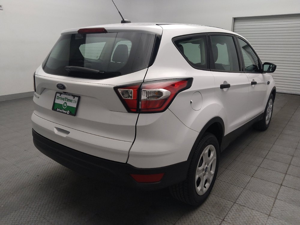 Used 2019 Ford Escape S FWD image 9
