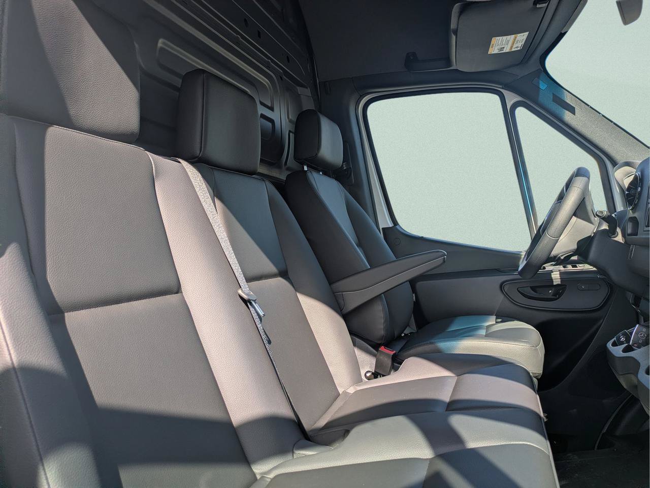 New 2026 Mercedes-Benz Sprinter 2500 image 6