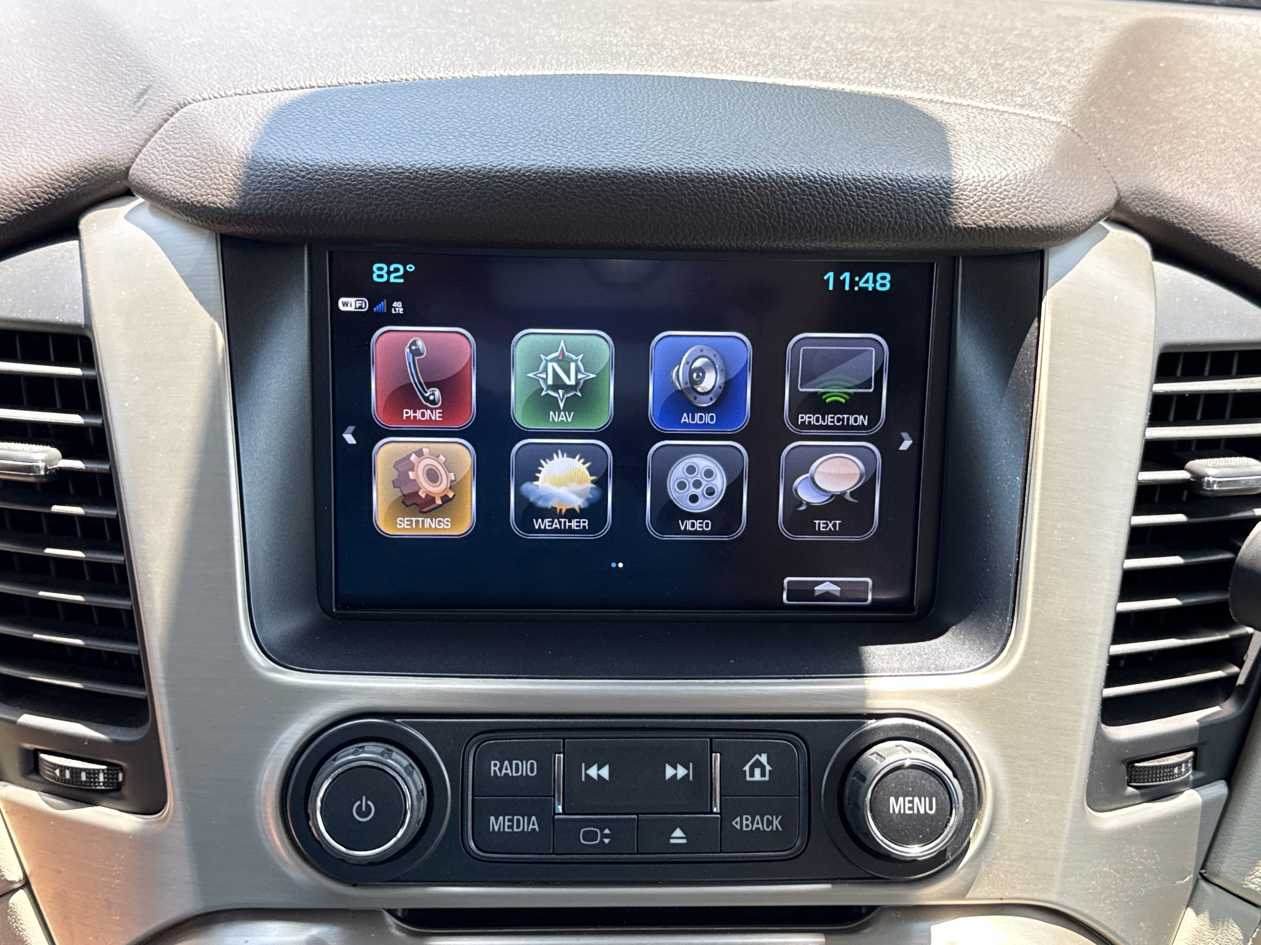 Used 2017 GMC Yukon Denali w/ Open Road Package RWD image 23