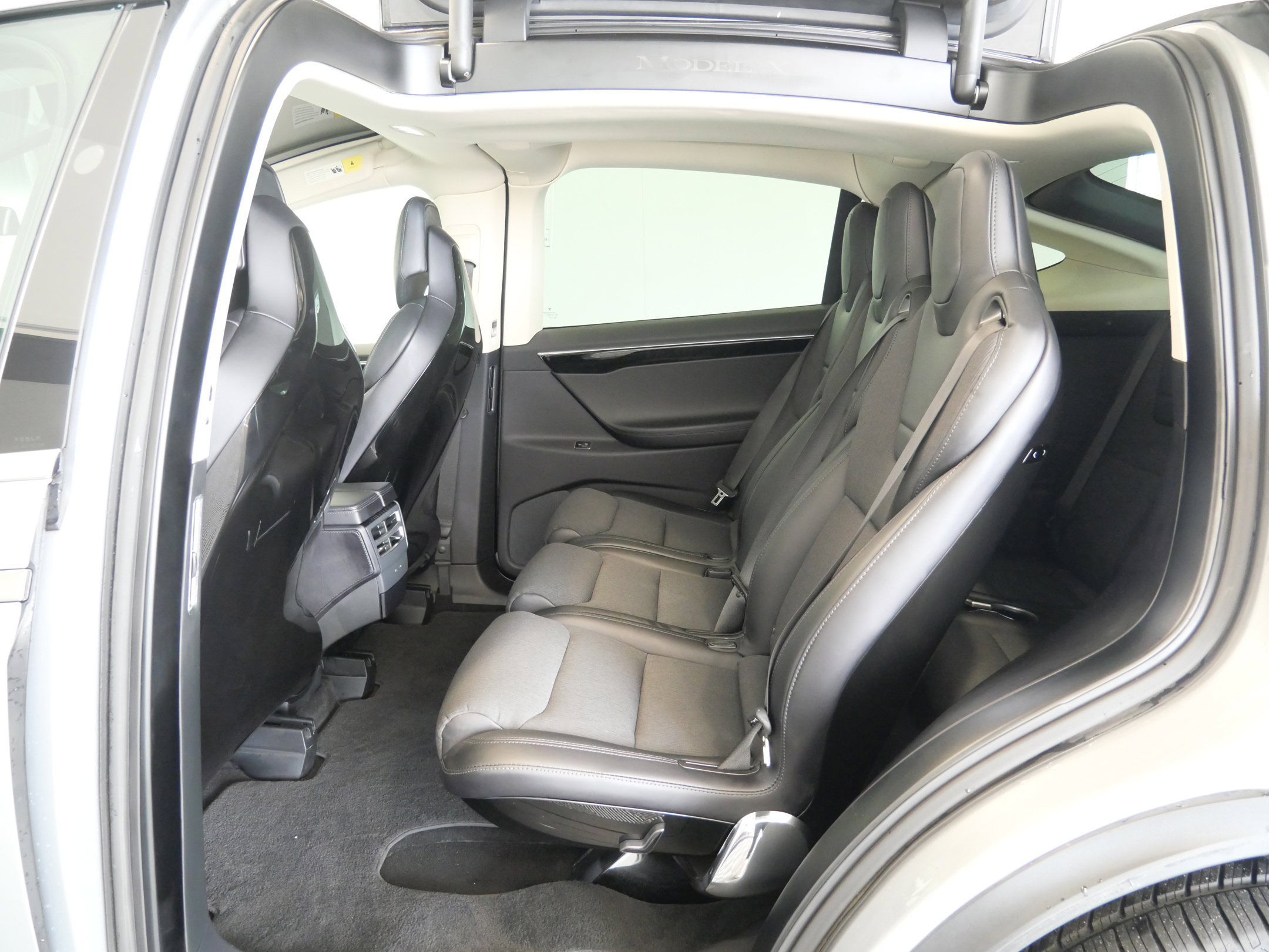 Used 2016 Tesla Model X 75D AWD/4WD image 22
