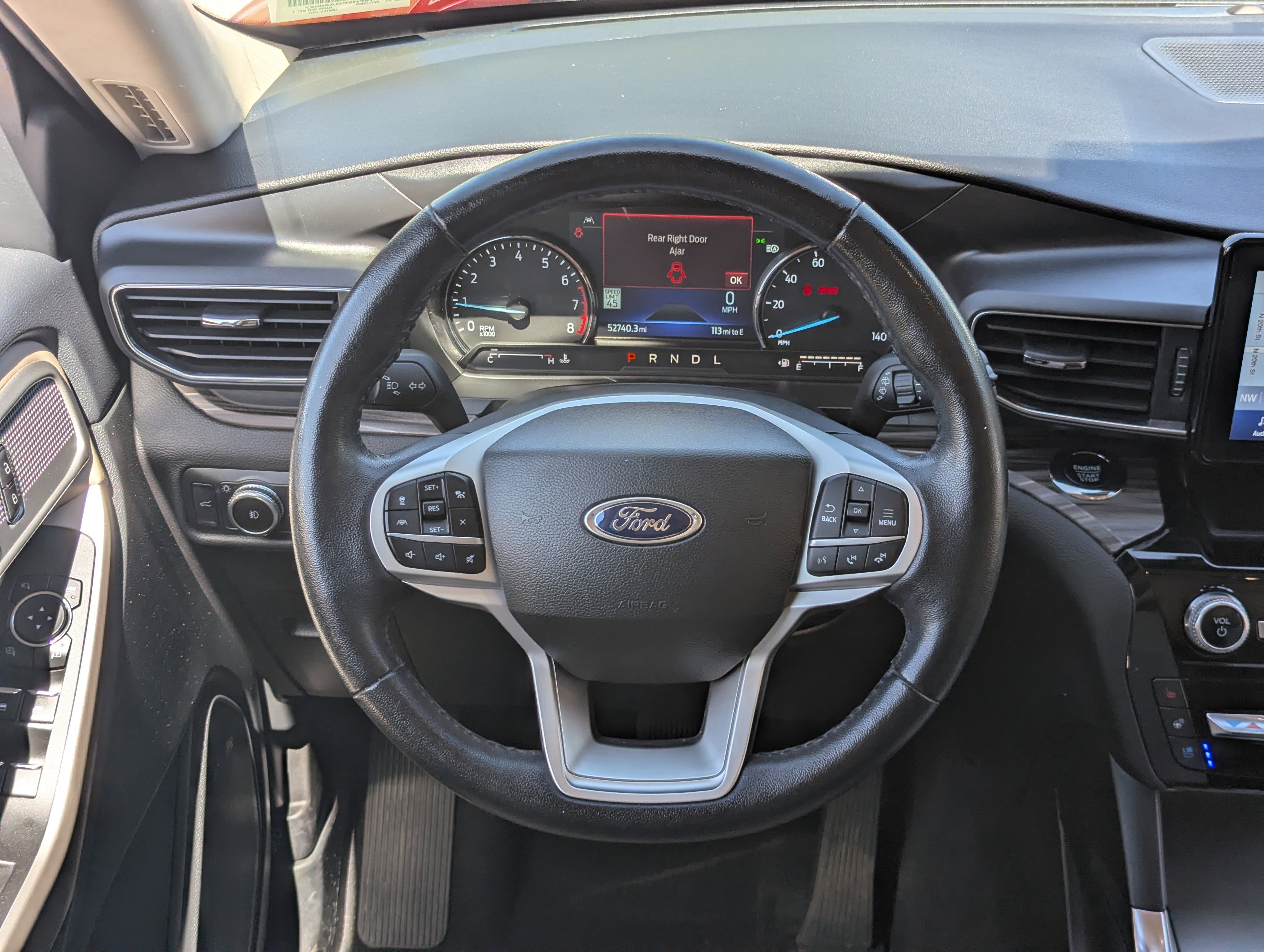 Used 2023 Ford Explorer Limited AWD/4WD image 16